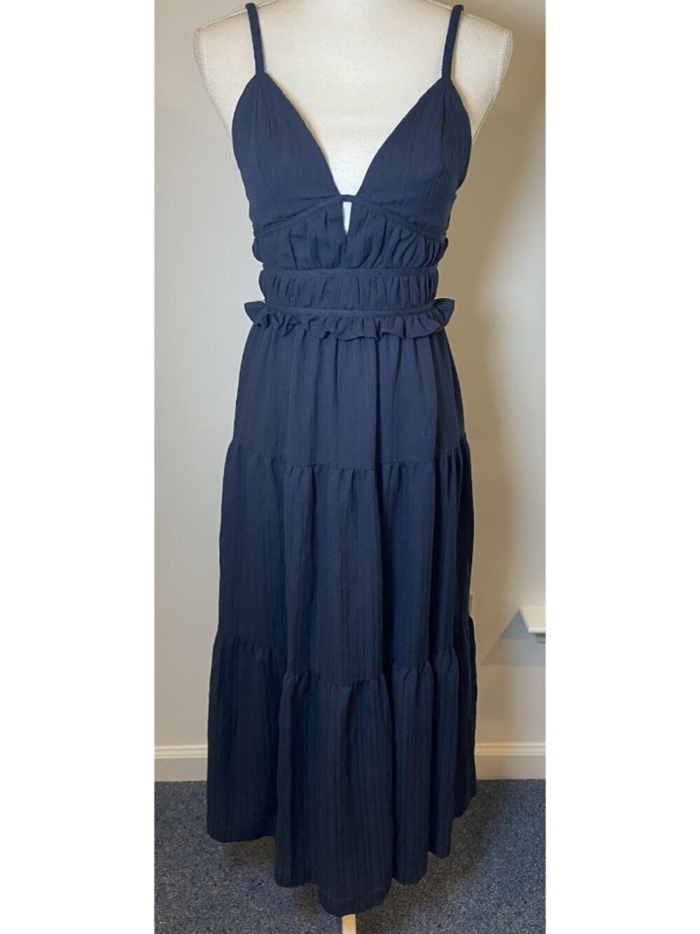 NWOT En Saison Midi Dress Spaghetti Strap Tiered Deep V Navy Blue Small S New